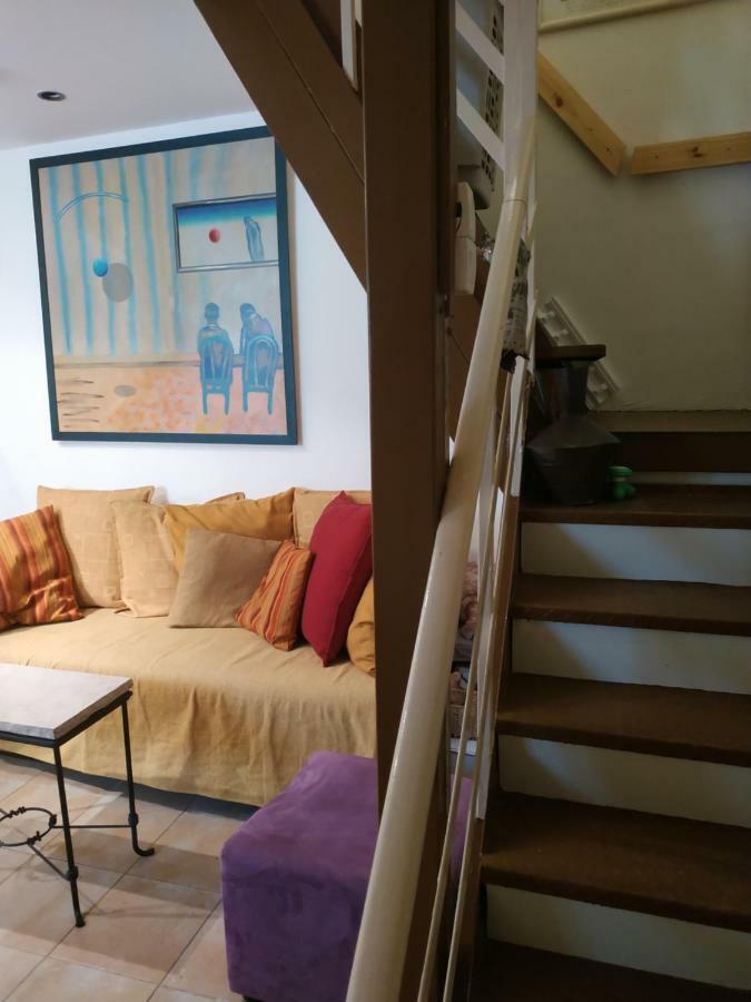 Studio Apt Great Location Heart Of Downtown District Lägenhet Haifa Exteriör bild