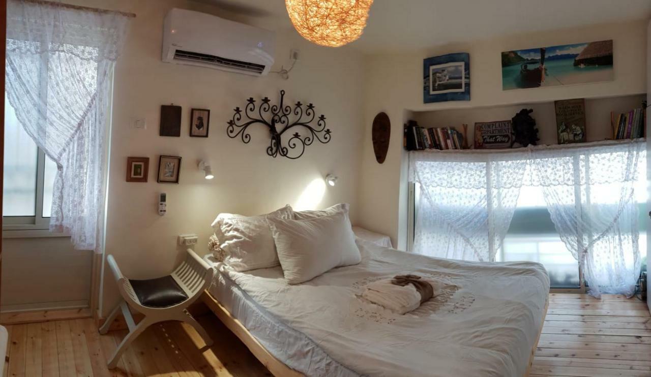 Studio Apt Great Location Heart Of Downtown District Lägenhet Haifa Exteriör bild